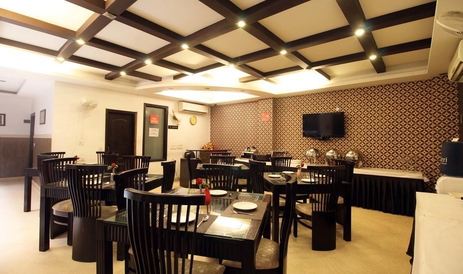 Hotel New Walnut Castle Paharganj Екстер'єр фото