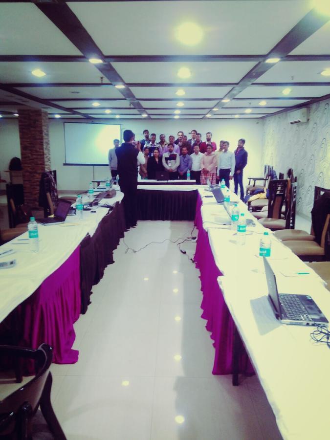 Hotel New Walnut Castle Paharganj Екстер'єр фото